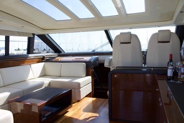 2010 Princess 62