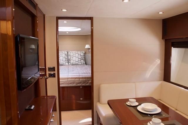 2010 Princess 62