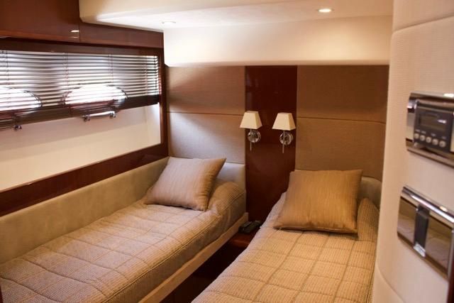 2010 Princess 62