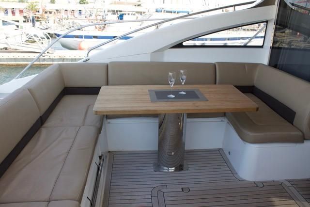 2010 Princess 62