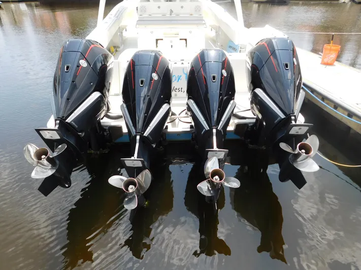  Yacht Photos Pics 2013 Hydra-Sports 4200 Siesta with four powerful outboard engines on water.