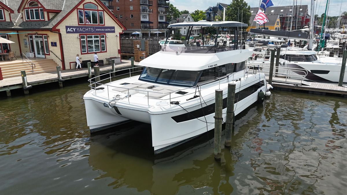 2018 Fountaine Pajot 44 
