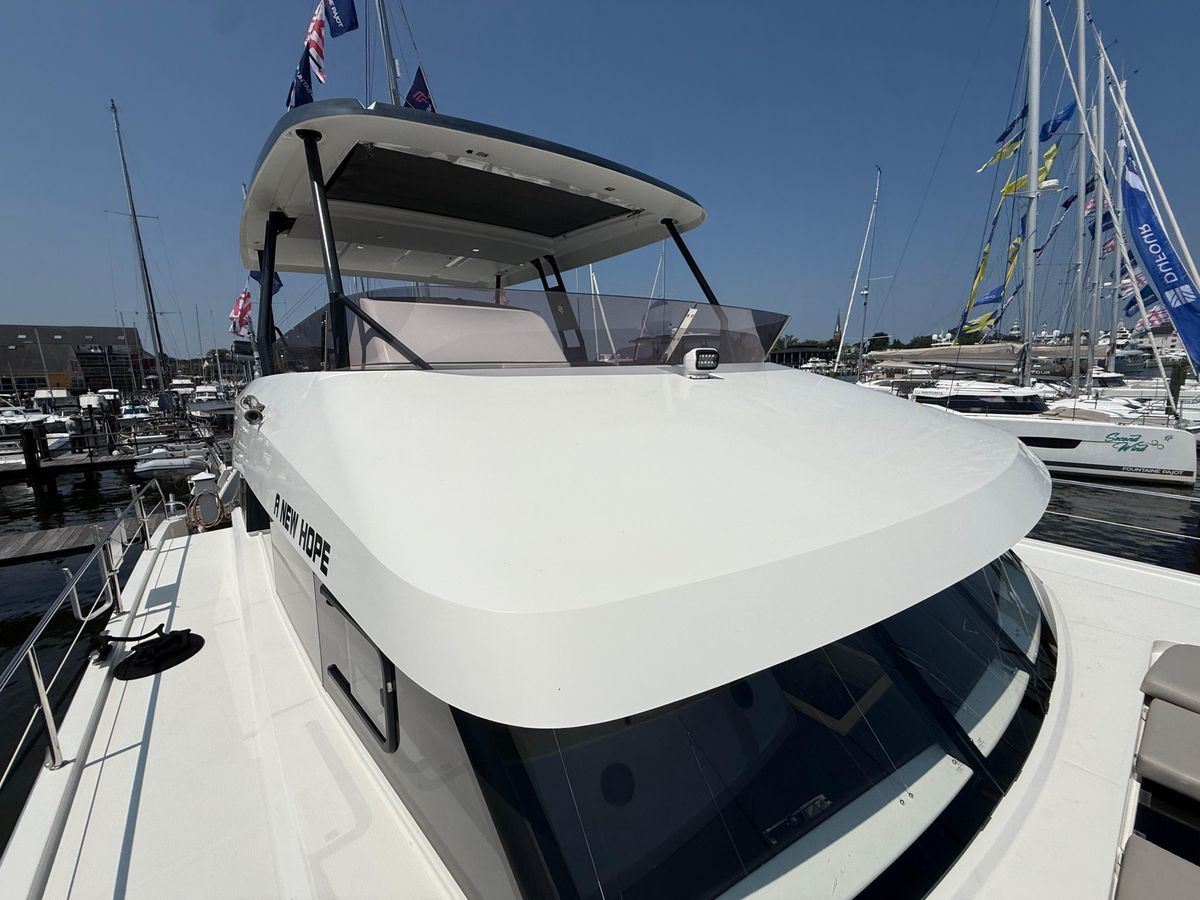 2018 Fountaine Pajot 44 
