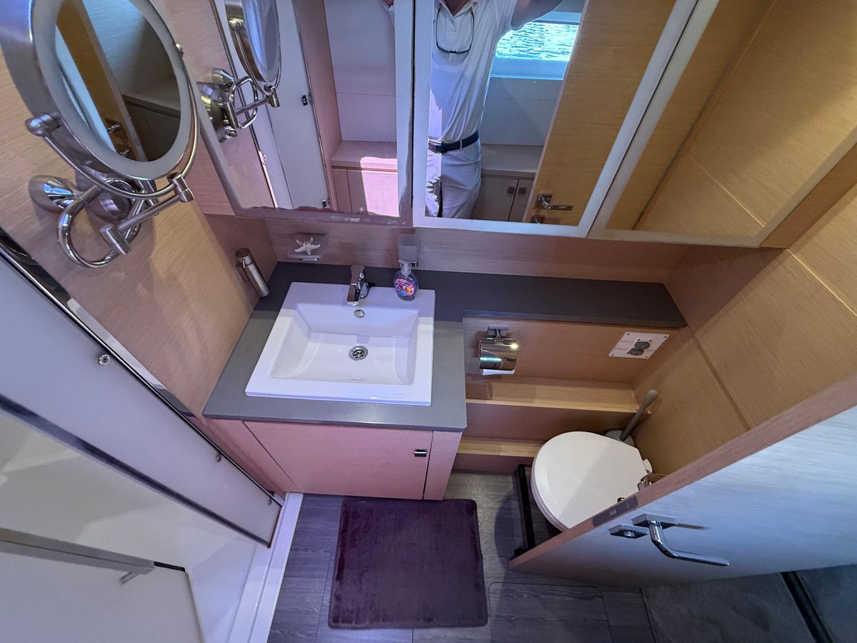 2018 Fountaine Pajot 44 