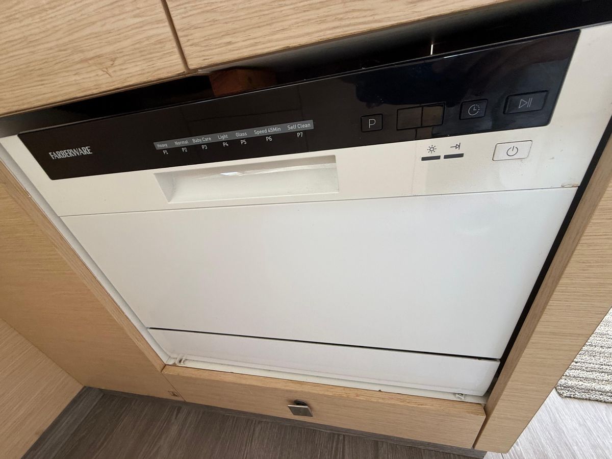 2018 Fountaine Pajot 44 