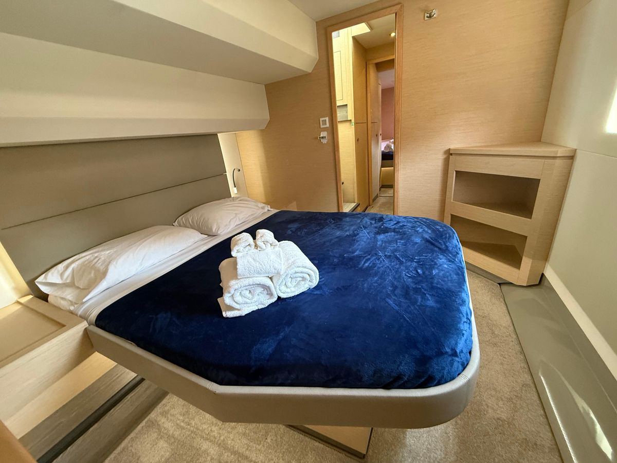 2018 Fountaine Pajot 44 