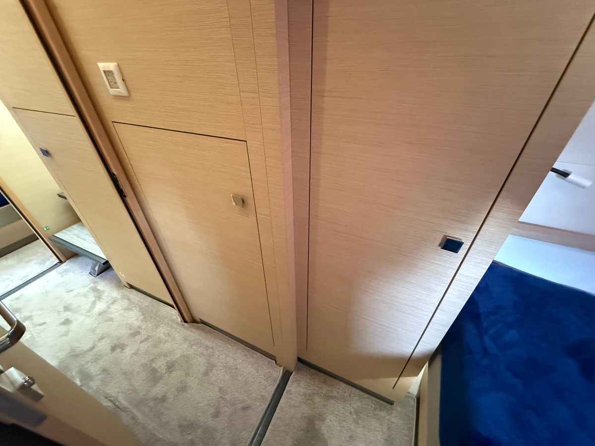 2018 Fountaine Pajot 44 