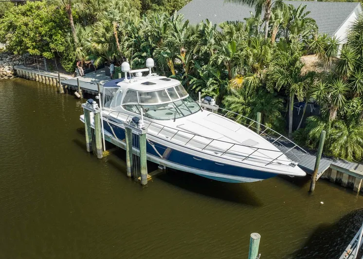 Contributing Factor II Yacht Photos Pics 