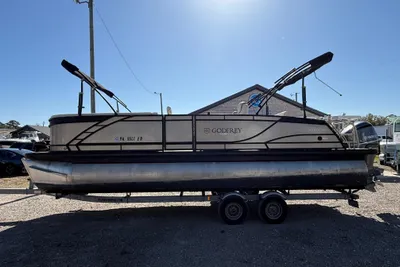 Godfrey Monaco 255 SFL