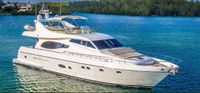 2000 Ferretti Yachts 72