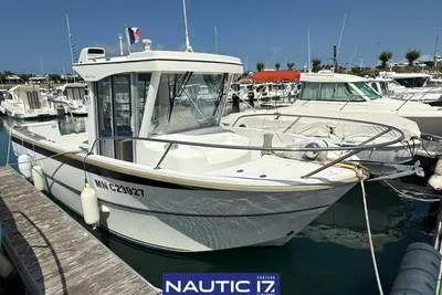 2004 Beneteau Antares 700 Peche
