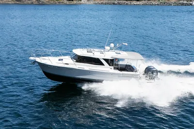 Cutwater C-32 C