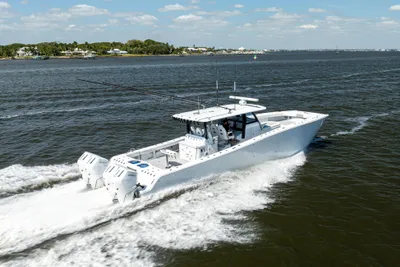 Freeman 47 Center Console