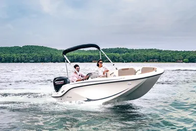 2023 Quicksilver aXess 475