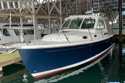 Back Cove 30