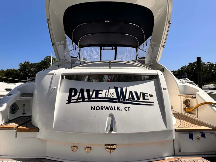 Pave The Wave VII Yacht Photos Pics 2005 Fairline Targa 40 yacht, "Pave the Wave," docked in Norwalk, CT.