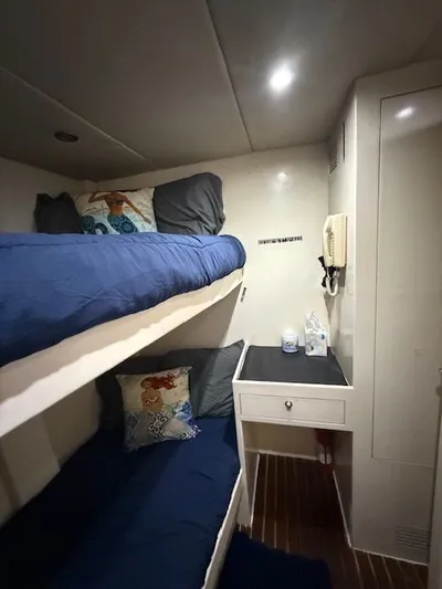 Mia Yacht Photos Pics Interior of 2009 Contenzo Eagle 90 with bunk beds and desk.
