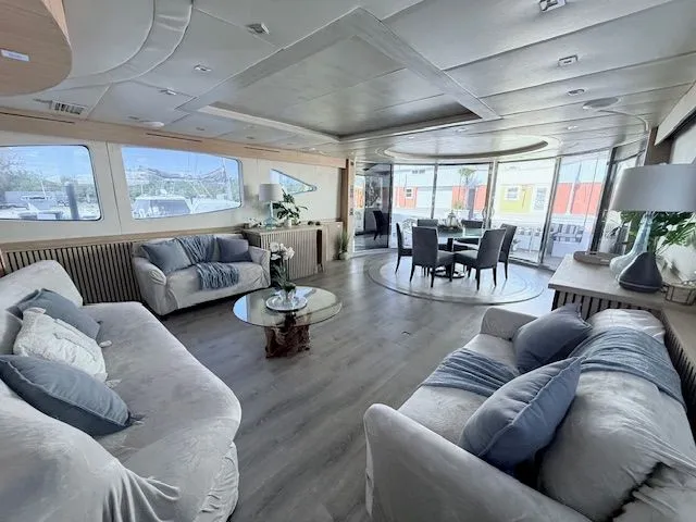 Mia Yacht Photos Pics Luxurious interior of a Custom Contenzo Eagle 90 yacht, year 2009.