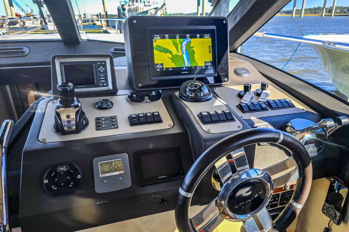2015 Azimut 43