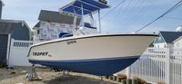 2010 Trophy 1903 Center Console