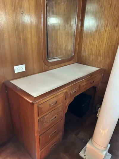 Whiskey River Yacht Photos Pics 