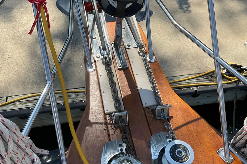 Petrel Yacht Photos Pics Bow of 2001 Island Packet 420 sailboat with anchor chains and winches.