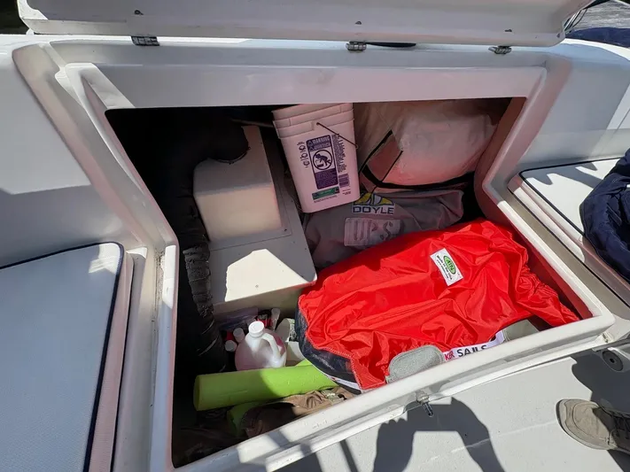 Ventosa Yacht Photos Pics 