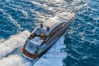 2005 Pershing 62