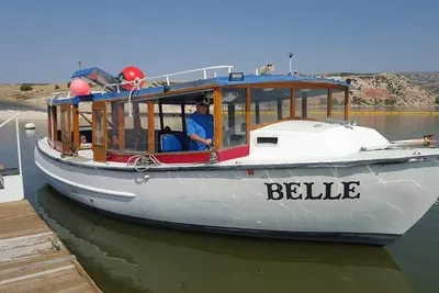 Custom Tour Boat and Business