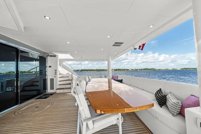 Obsession Yacht Photos Pics Aft Deck
