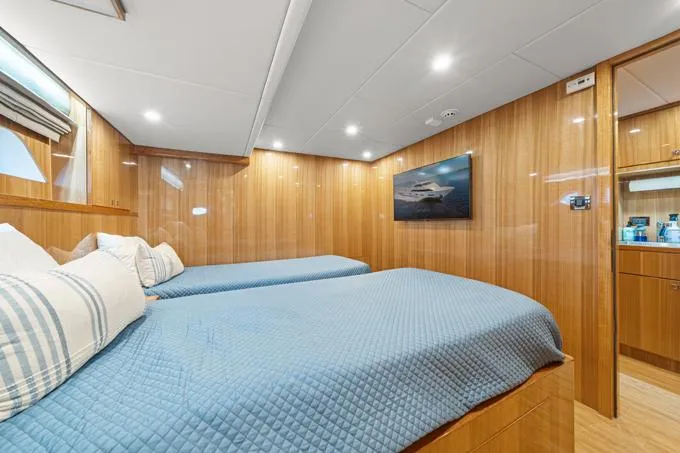 Obsession Yacht Photos Pics Captain's Cabin