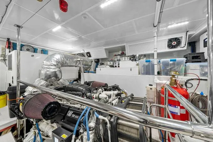 Obsession Yacht Photos Pics Outboard Port Engine