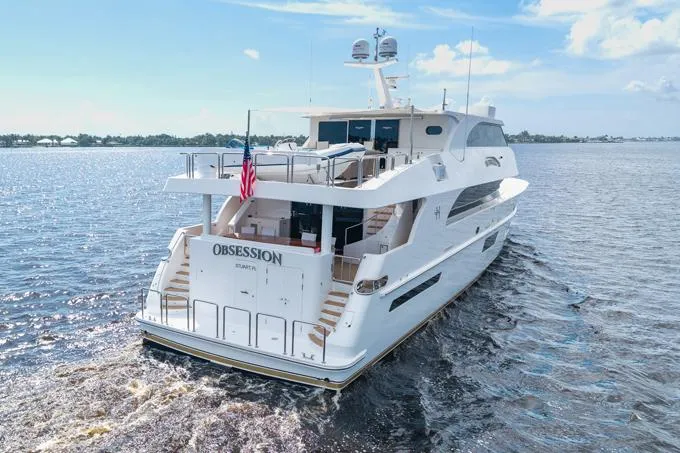 Obsession Yacht Photos Pics Stern Quarter