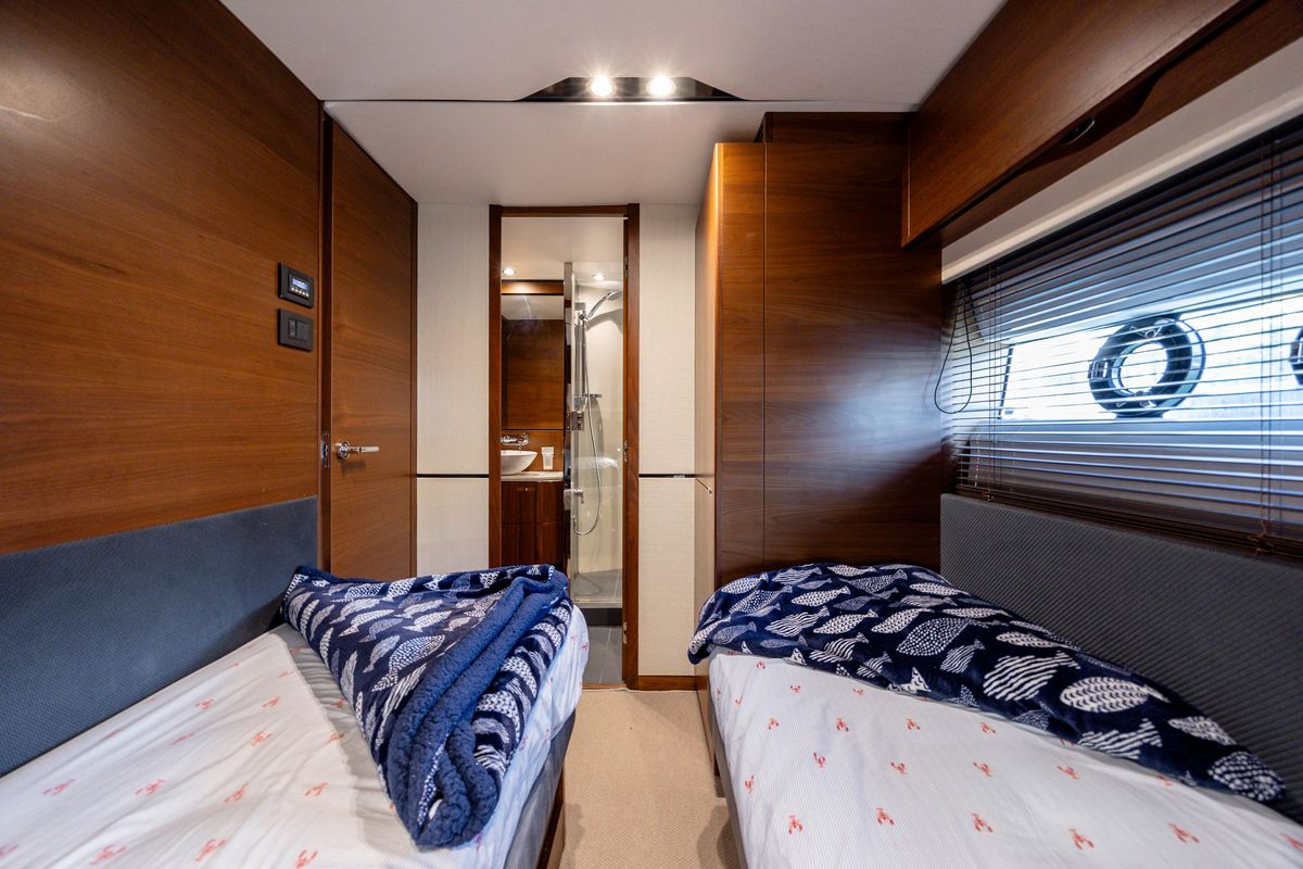 2017 Princess 65 