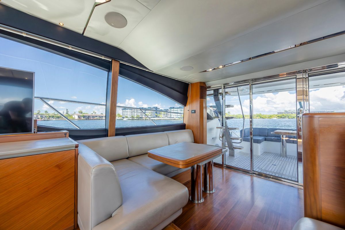 2017 Princess 65 