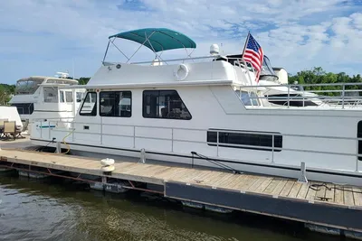 Gibson 50 Cabin Yacht