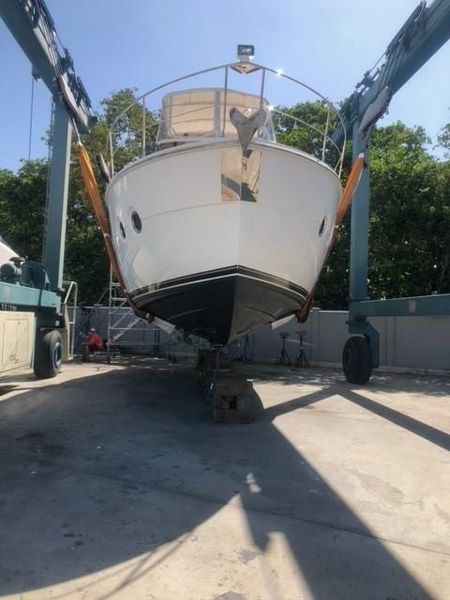 2013 Carver 34 Fly