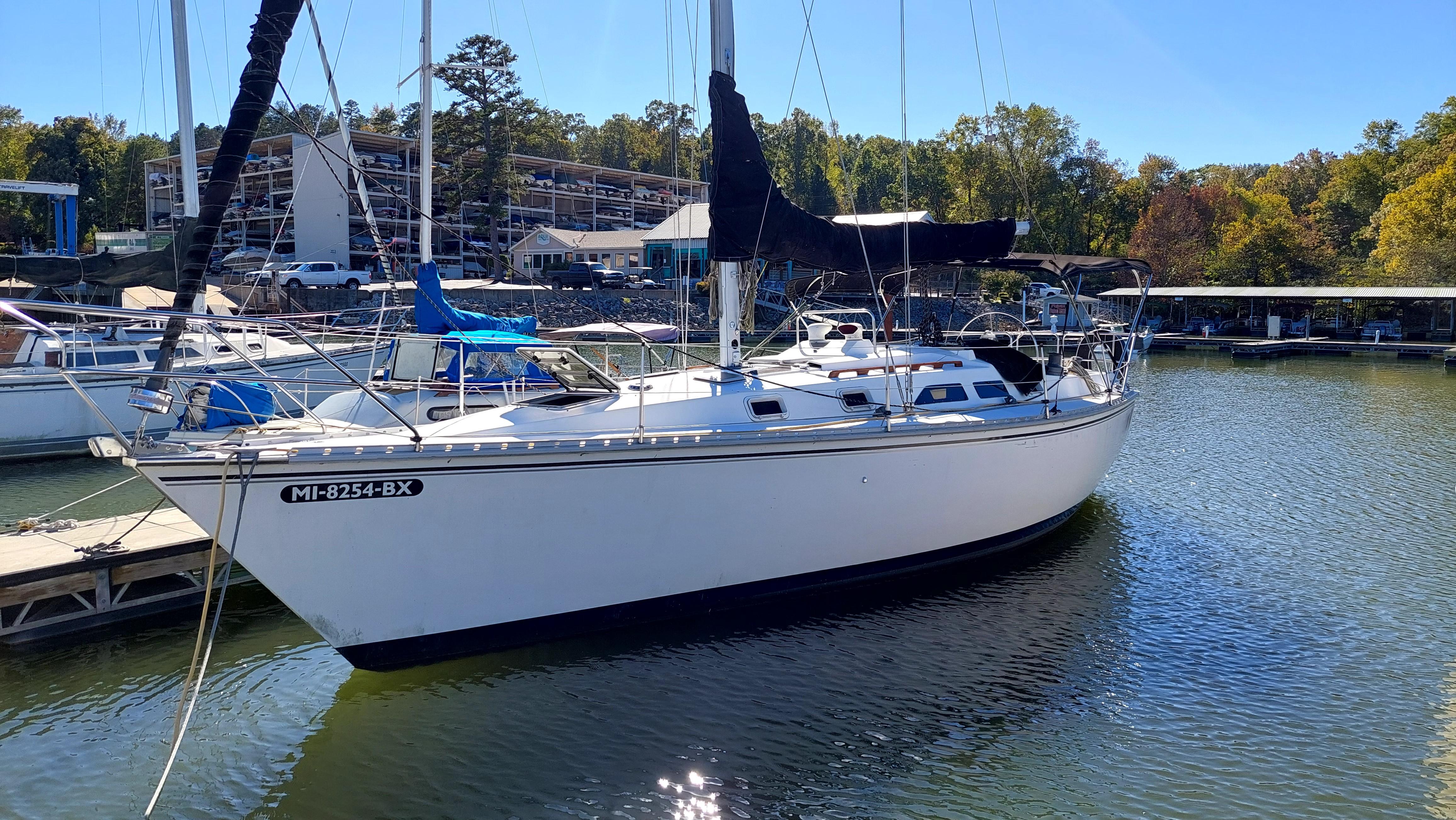 1987 Hunter 34 Cruiser for sale YachtWorld