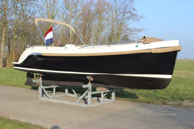 2015 Interboat Intender 640