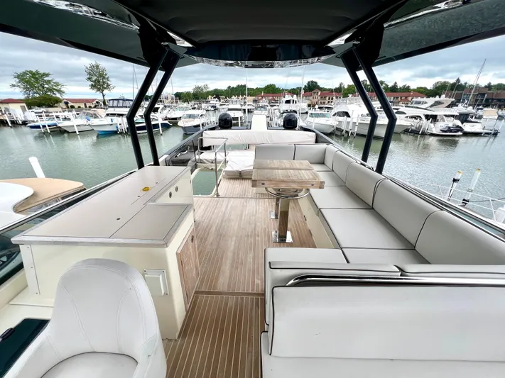 Tomorrow Yacht Photos Pics FLYBRIDGE LOOKING AFT