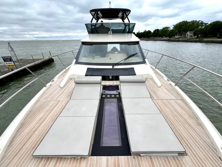 Tomorrow Yacht Photos Pics BOW AREA