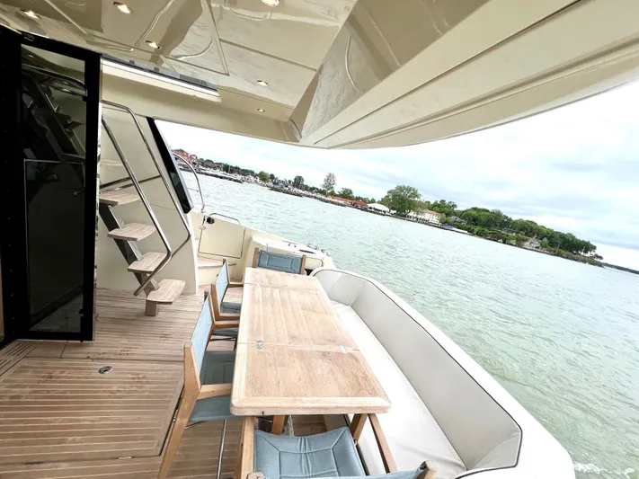 Tomorrow Yacht Photos Pics COCKPIT - STRB. SIDE