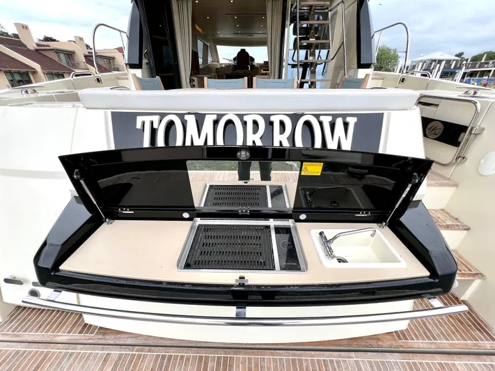 Tomorrow Yacht Photos Pics TRANSOM BBQ & SINK