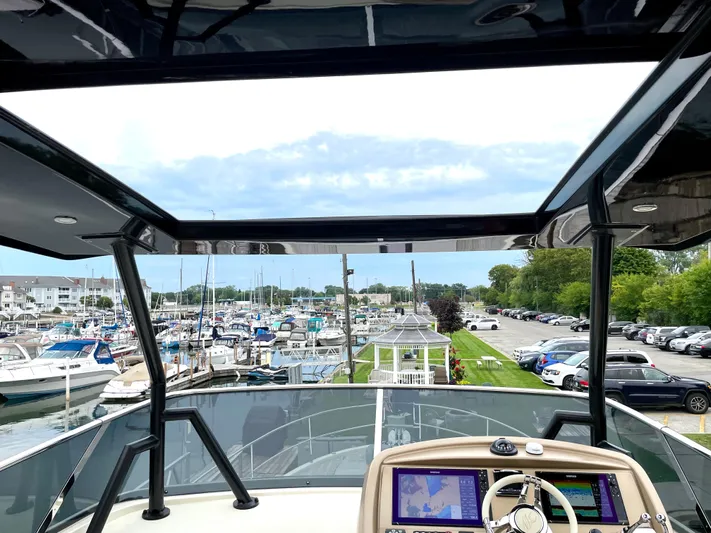 Tomorrow Yacht Photos Pics ELECTRIC SUN ROOF - RETRACTED