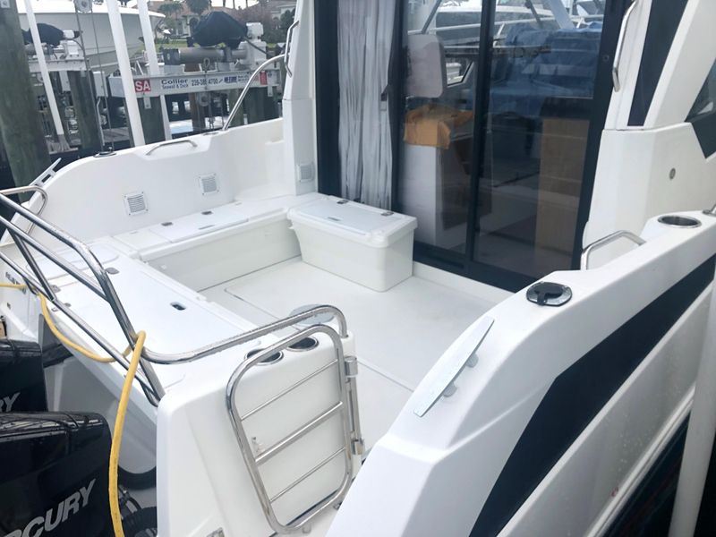 2020 Beneteau Antares 9