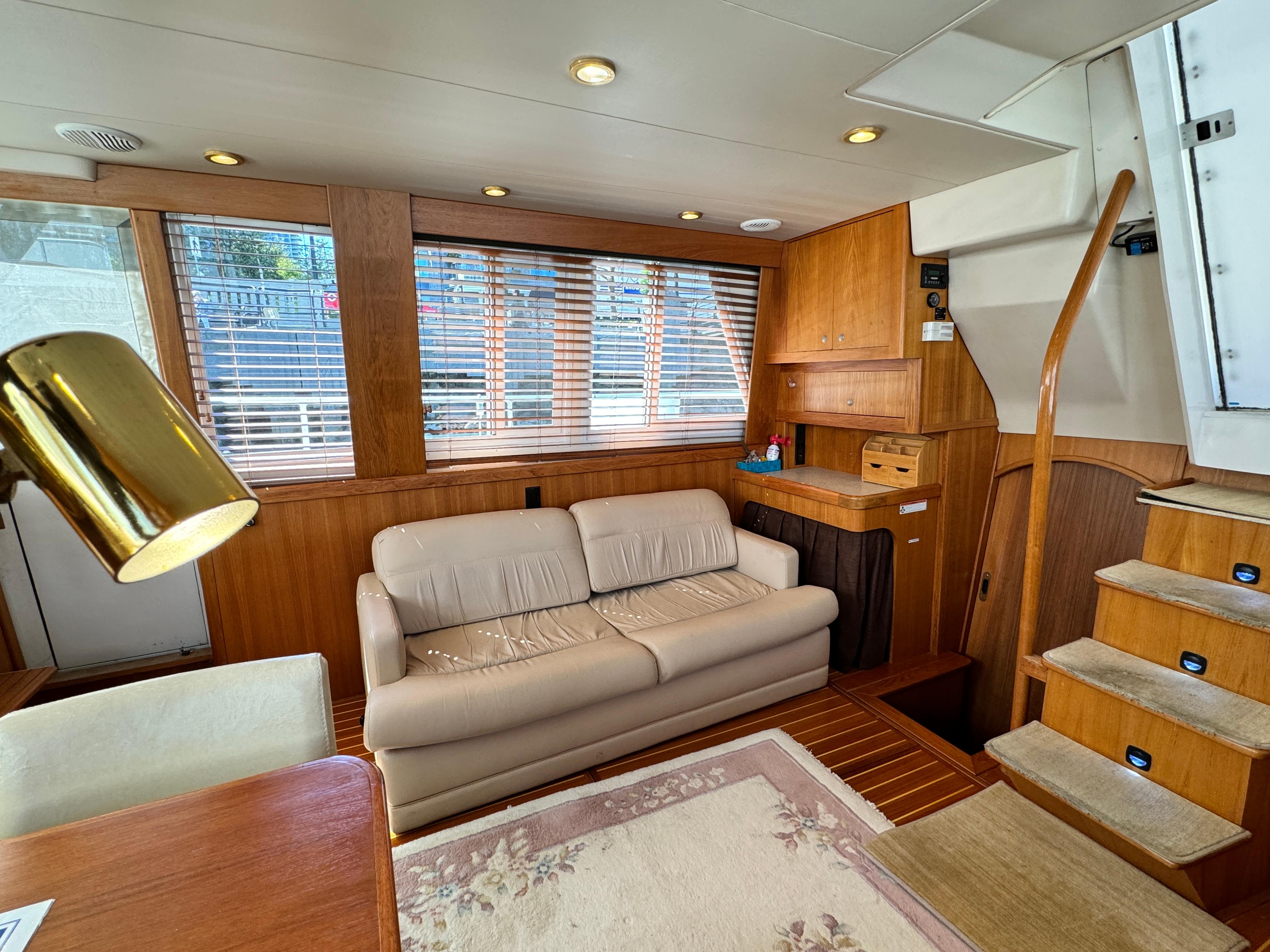 2002 Mainship 430 Aft Cabin Trawler for sale - YachtWorld