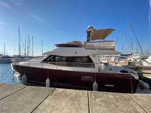 2015 Azimut Magellano 43