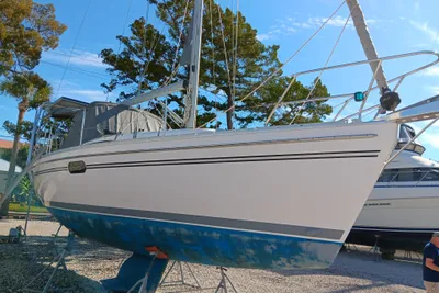 Catalina 315