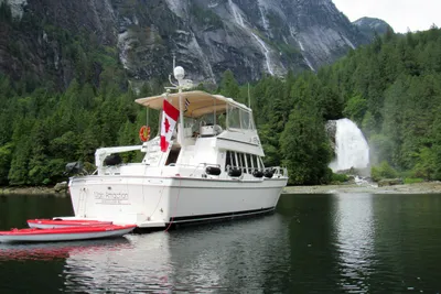 Mainship 430 Aft Cabin