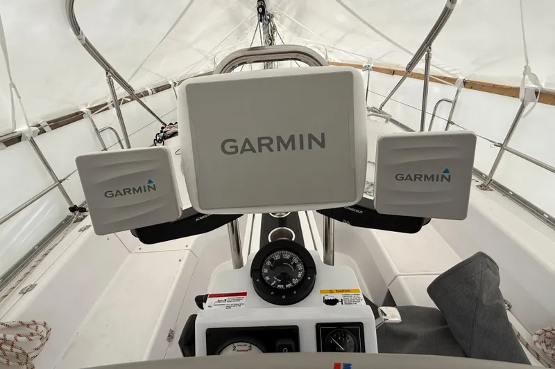  Yacht Photos Pics Cockpit of 2023 Catalina 315 sailboat with Garmin navigation equipment.